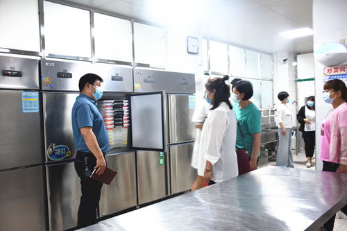 綠色健康，陽(yáng)光人文 暖心午餐的餐飲服務(wù)